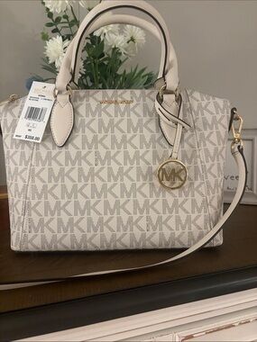 Michael Kors Iconic MK Logo Satchel in Vanilla/Blush